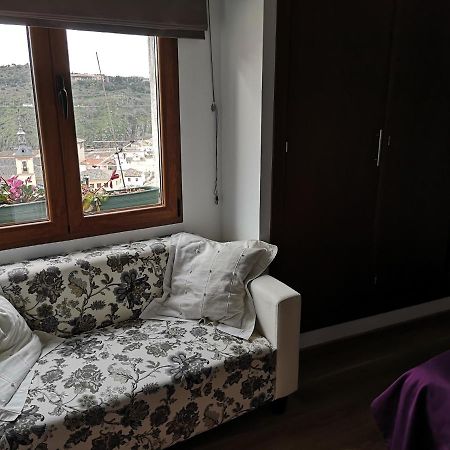 Apartamento PRANA Junto al Alcázar Toledo Exterior foto